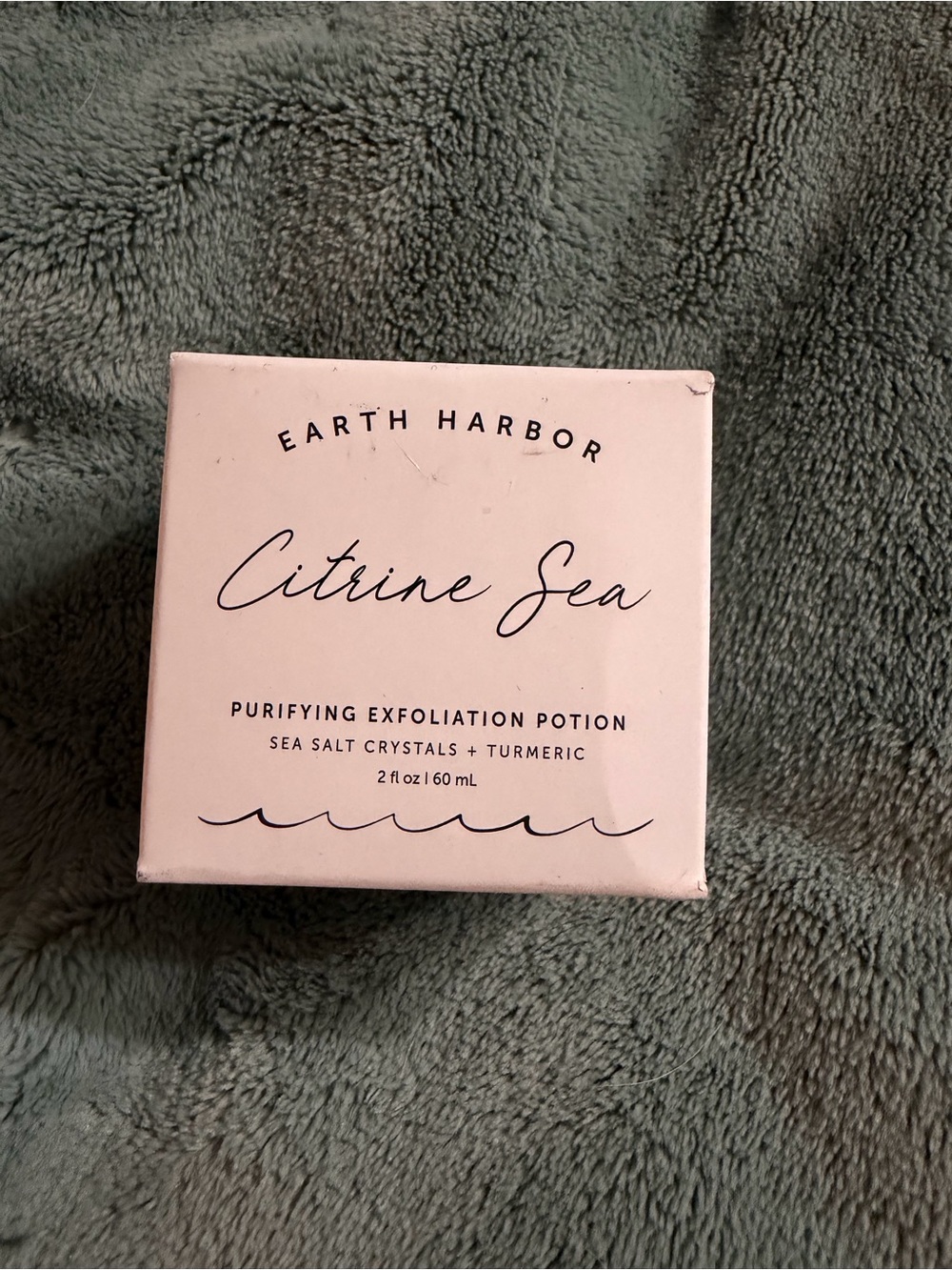 Earth Harbor Citrine Sea Purifying Exfoliation Potion - Pink